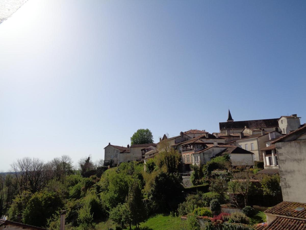 Maison Saint Jacques Aubeterre-sur-Dronne Exterior photo